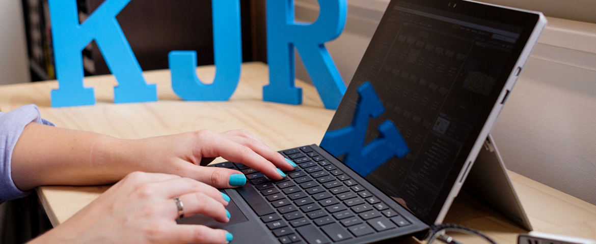 women working on laptop